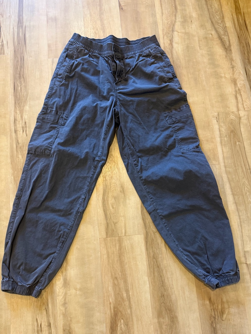 American Eagle Brown Cargo Jogger Pants Size 8 Regular